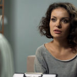 Naturheilpraxis Bonn - Elke Katharina Fischer - Heilpraktikerin - Frau im Gespräch